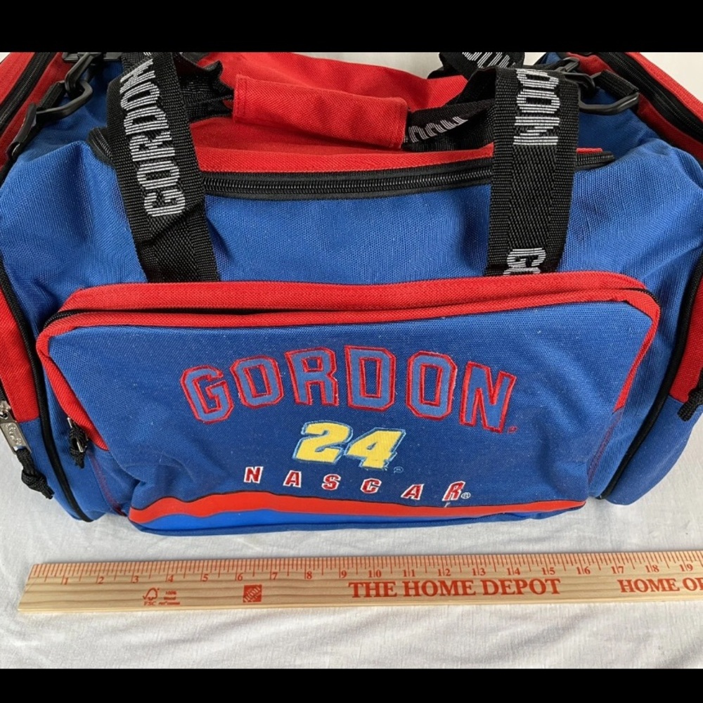 Vintage Jeff Gordon NASCAR DuPont Racing Duffle Gym Bag 12" x 10" x 18"